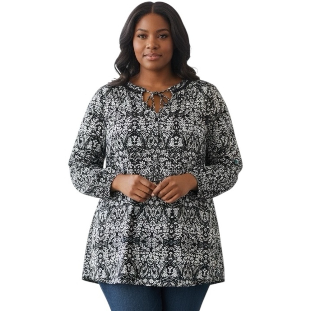 Liz Claiborne Career 1X Black Floral Blouse Shirt Crochet Tie Neck Long Length